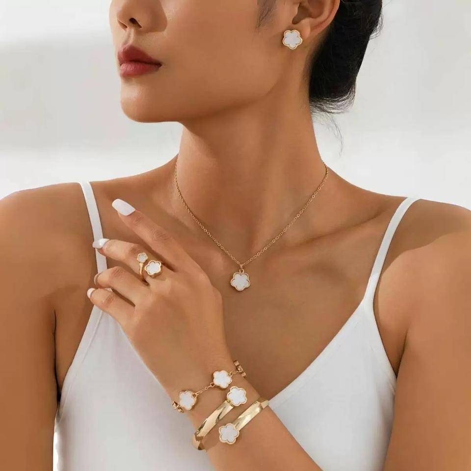 Five Petal Flower 5-piece