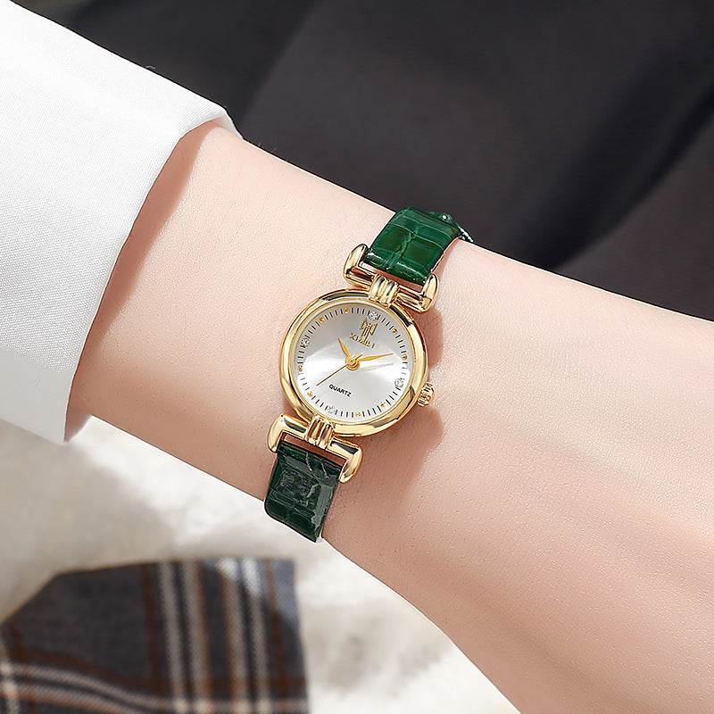 Retro-style Lightweight Quartz Watch